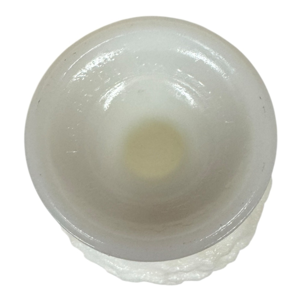 E.O. Brody Co. Cleveland O. USA 0003W‎ Vintage OPALINE Milk Glass 7" Vase - Picture 4 of 7